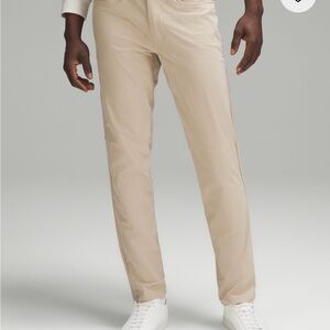 lululemon athletica ABC slim fit 5pocket pants Men’s Beige/Tan Pants